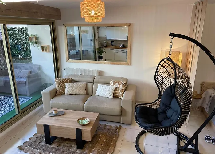 Centre De Les Pins 100m Plages Easy Check-in Apartamento *