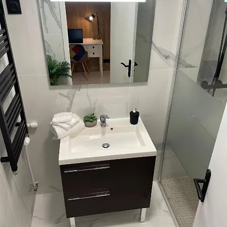 Centre De Les Pins 100m Plages Easy Check-in Daire *