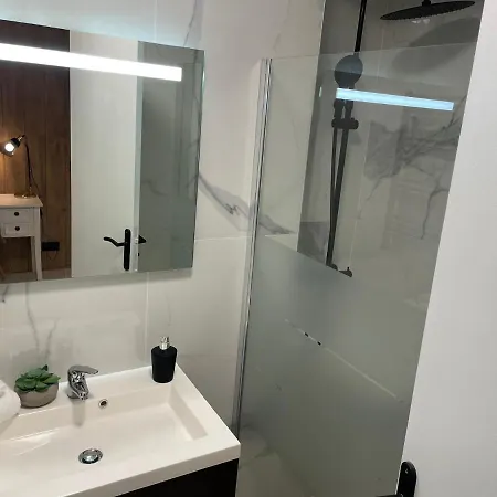 Centre De Les Pins 100m Plages Easy Check-in ז'ואן-לה-פינס