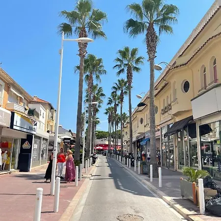 Centre De Les Pins 100m Plages Easy Check-in 아파트